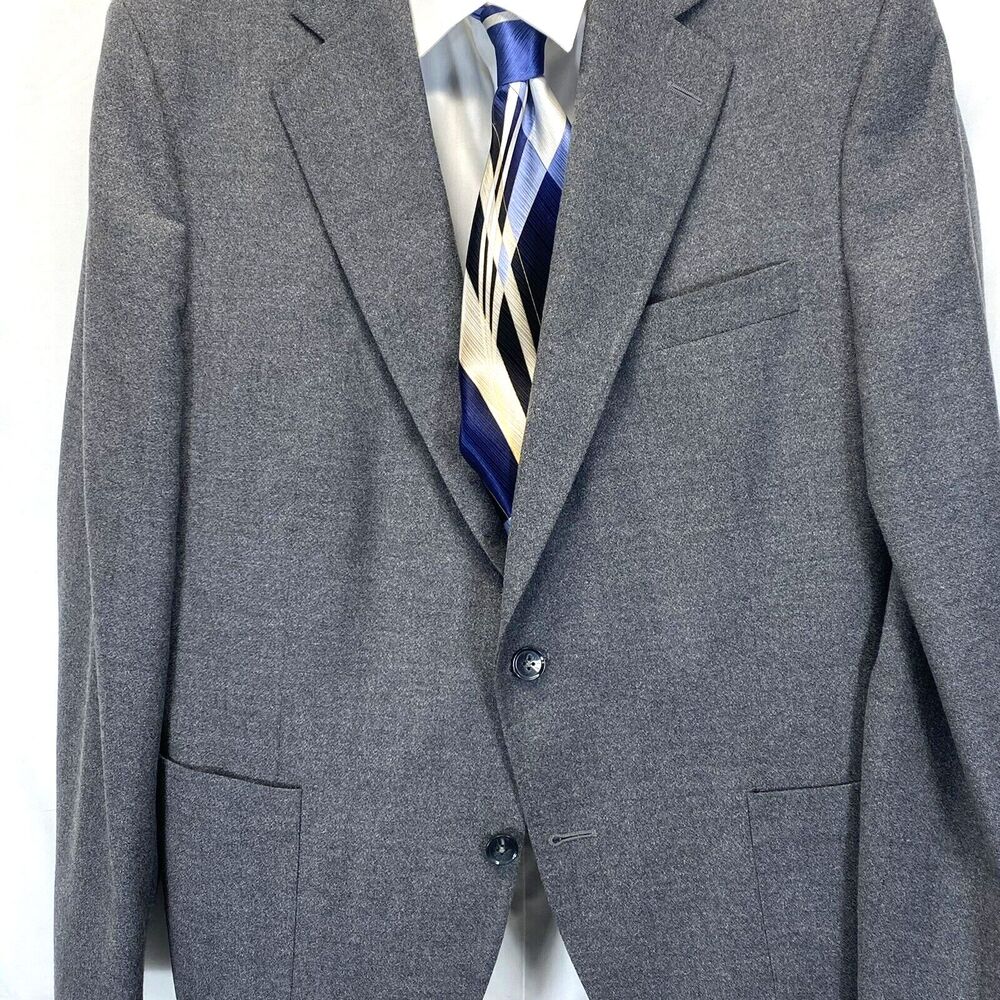 Peter Millar Gray Classic Fit 2 Button Blazer 40R Tagged 42R Canada